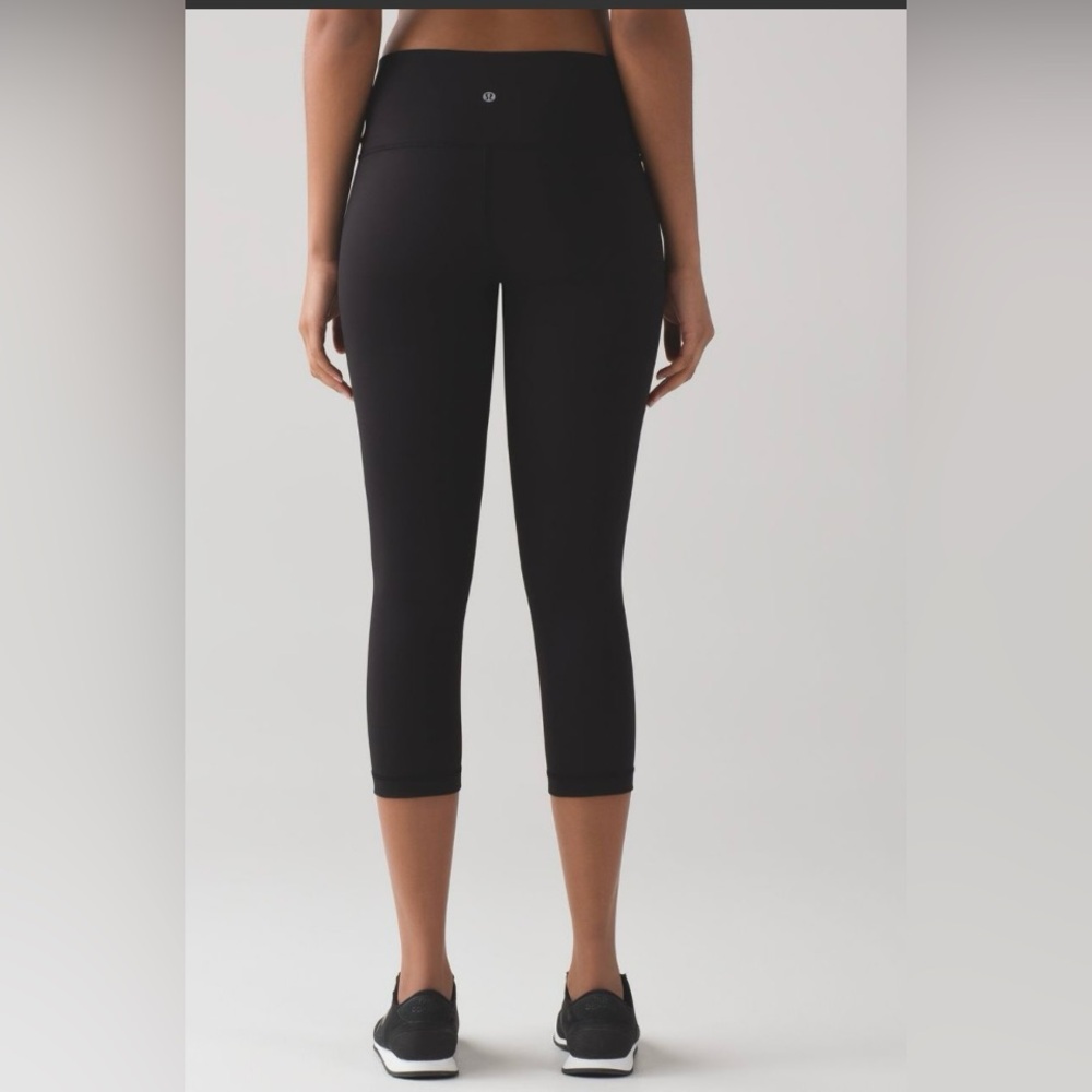 Lululemon Wunder Under Crop (Hi-Rise) *Full-On Luxtreme 21"